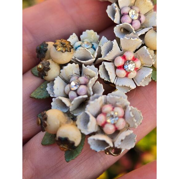 Vintage Clip On Hand Painted Enamel Petal Floral Beaded Cluster Climber Earrings - Picture 8 of 10